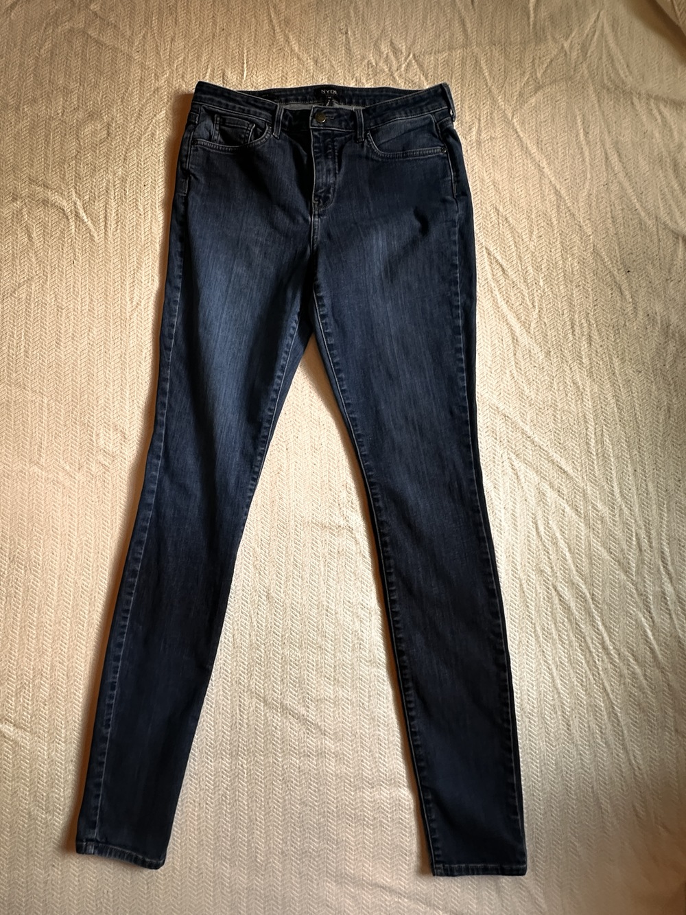 NYDJ LONG Jeans 34" Inseam - Ami - Midnight Blue - NWOT - Size 10